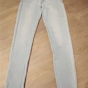 Signature by Levi Strauss Light Gray Skinny Pants